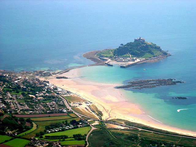 Cornish Island connected to the mainland by a pathway