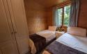 Twin bedroom